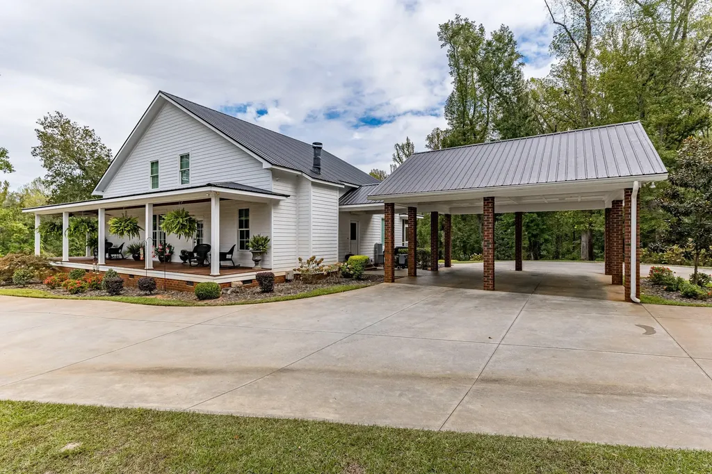 3275 Hadden Pond Road Avera GA 30803