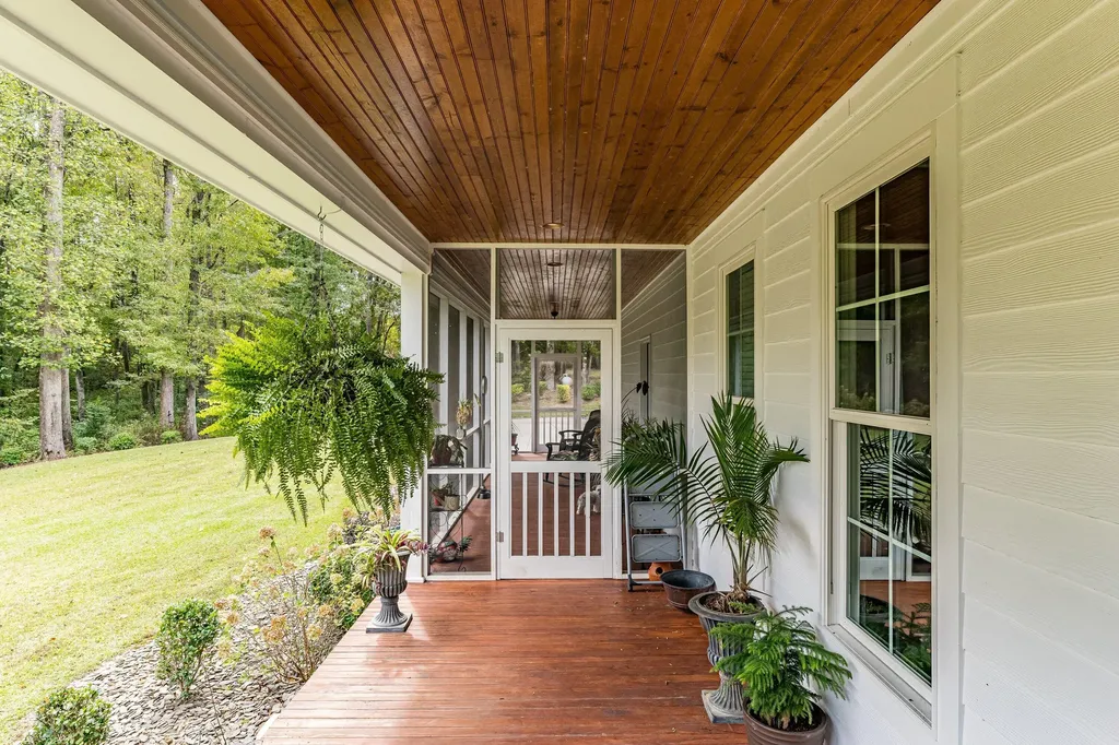 3275 Hadden Pond Road Avera GA 30803