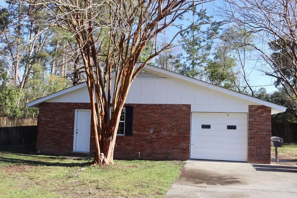 2165 Rosier Road Augusta GA 30906