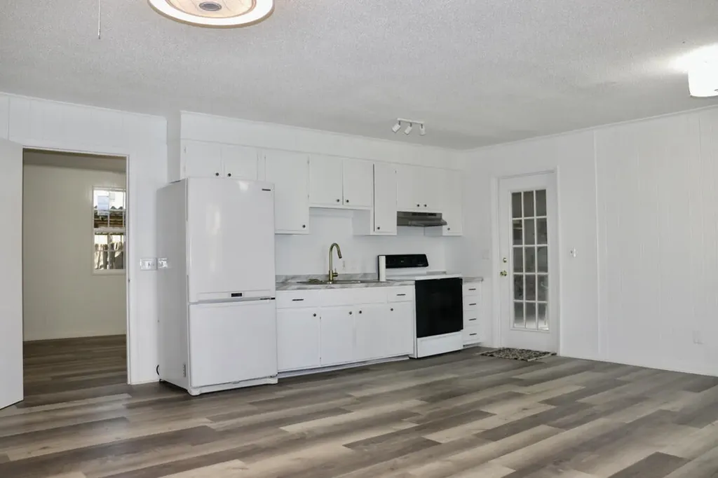 2165 Rosier Road Augusta GA 30906