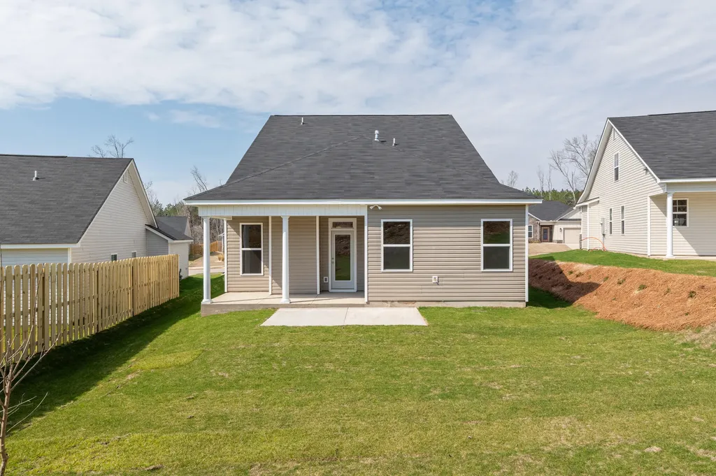 214 Dublin Loop Grovetown GA 30813