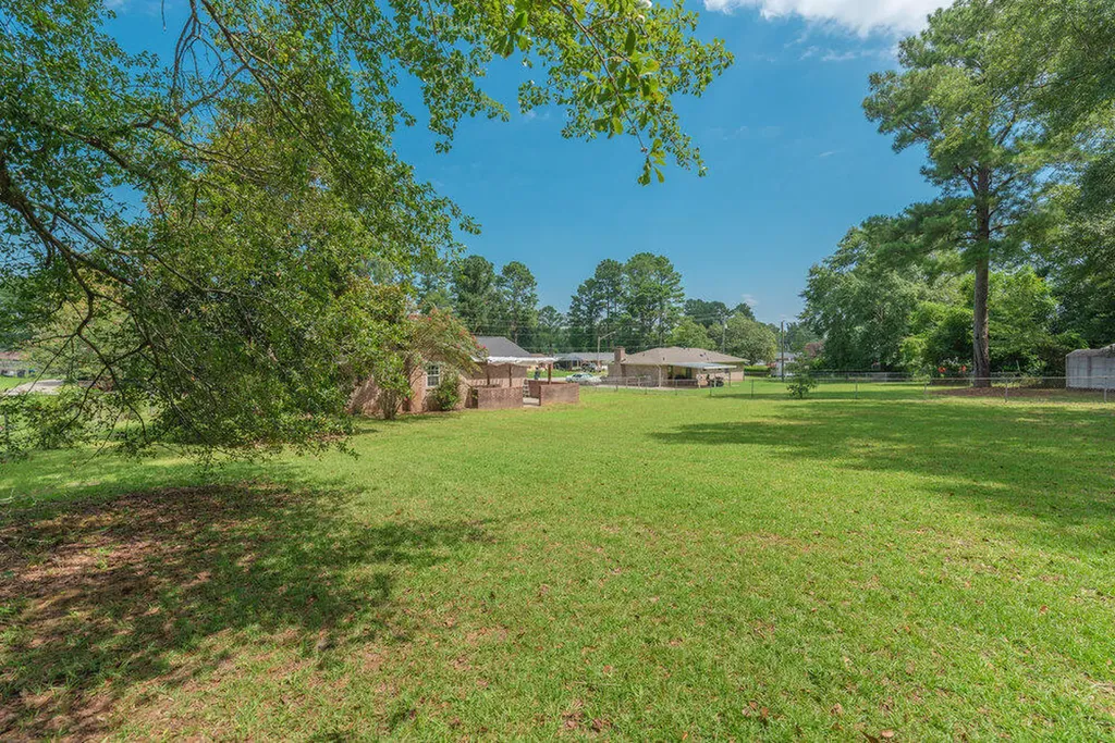 4034 Burning Tree Lane Augusta GA 30906