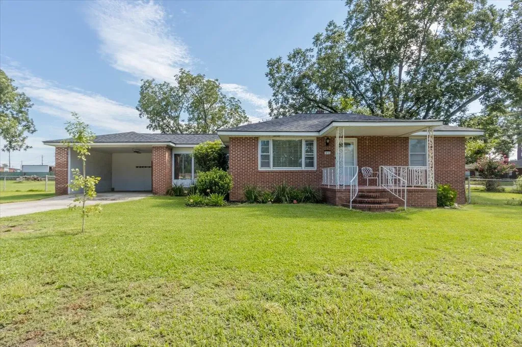 3613 Lake Shore Drive Martinez GA 30907