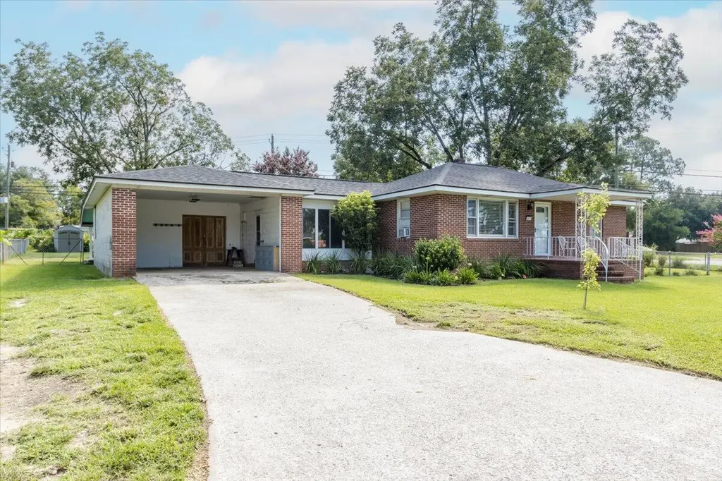 3613 Lake Shore Drive Martinez GA 30907