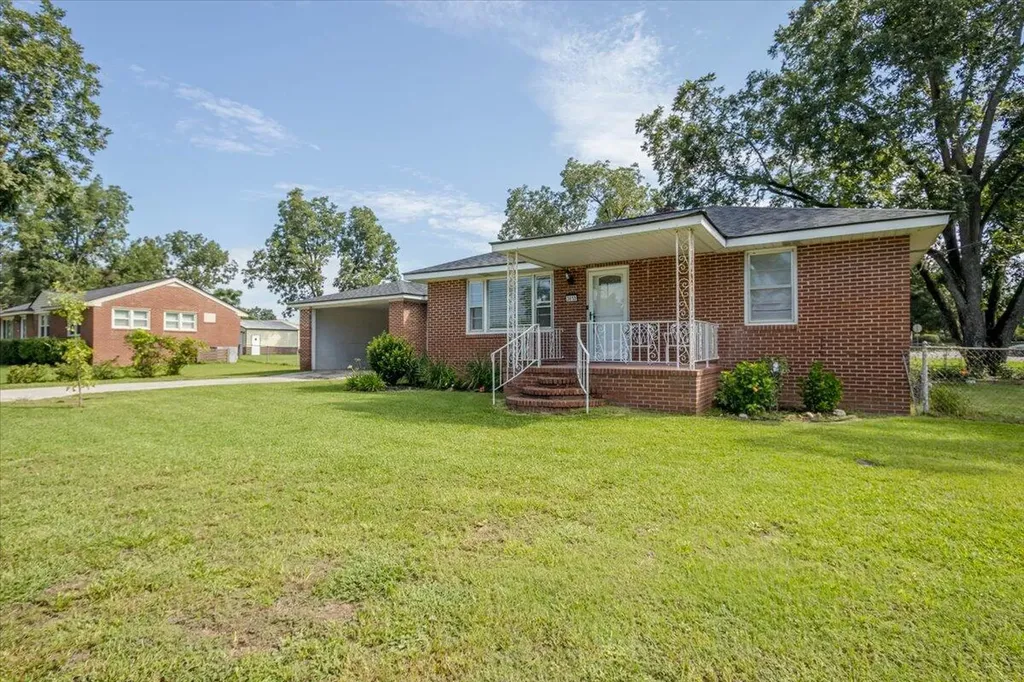 3613 Lake Shore Drive Martinez GA 30907