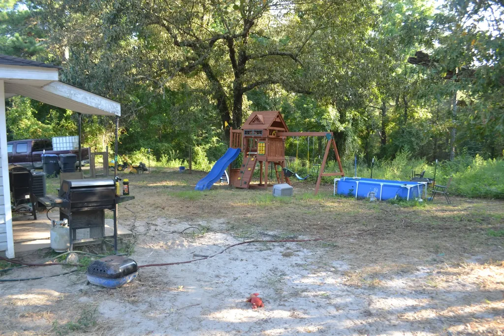 1898 Mcdade Farm Road Hephzibah GA 30815