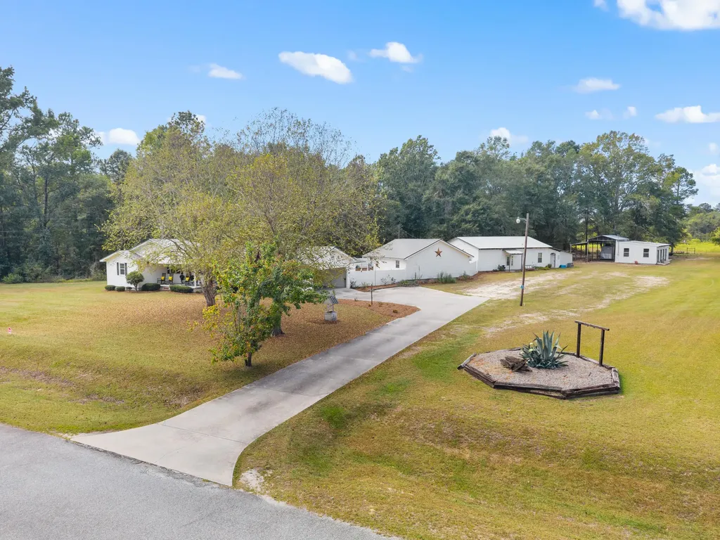 121 Terri Drive Millen GA 30442