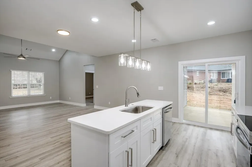 4358 Creekview Drive Hephzibah GA 30815