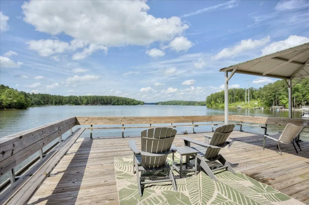 1695 Buckhead Drive Tignall GA 30668
