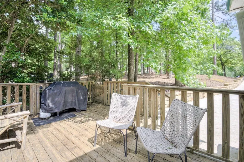 1695 Buckhead Drive Tignall GA 30668