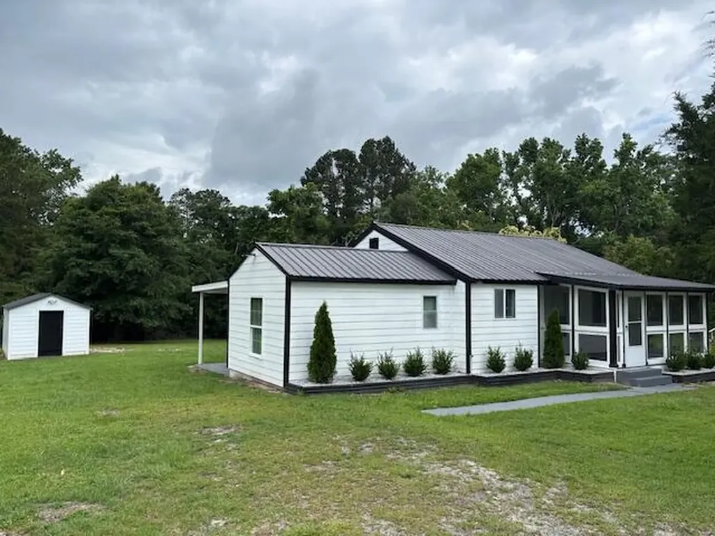 875 Earle Street Thomson GA 30824