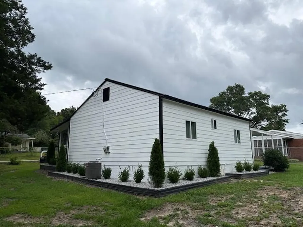 875 Earle Street Thomson GA 30824