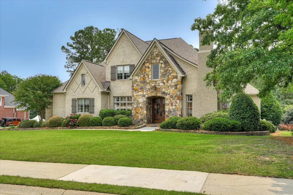 612 Emerald Crossing Evans GA 30809