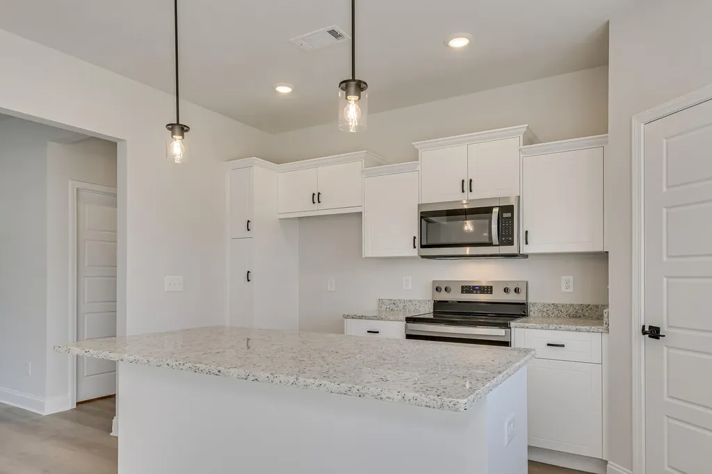 125 Willow Oak Circle Thomson GA 30824