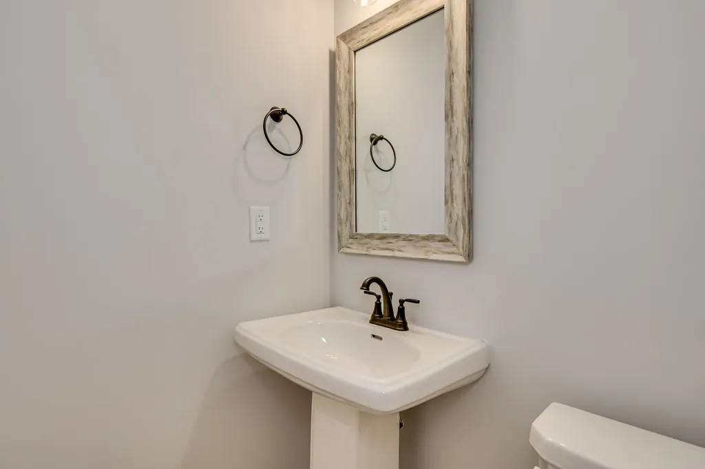 125 Willow Oak Circle Thomson GA 30824
