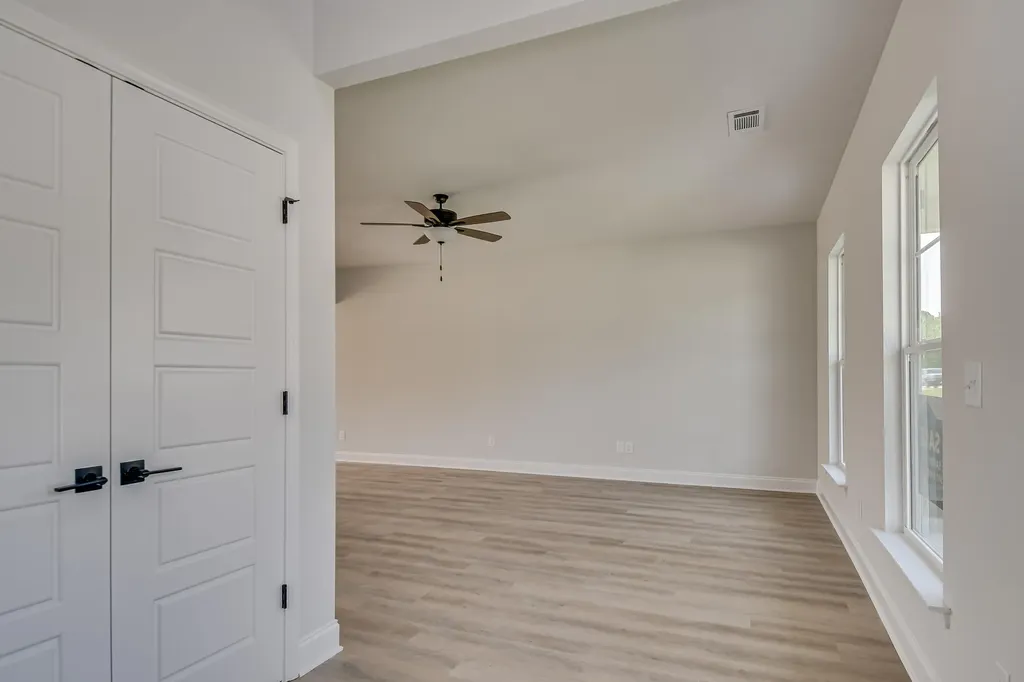 125 Willow Oak Circle Thomson GA 30824