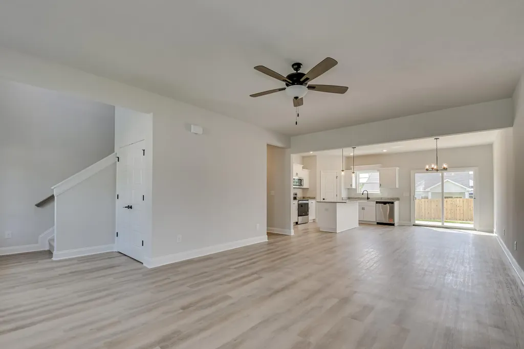 125 Willow Oak Circle Thomson GA 30824