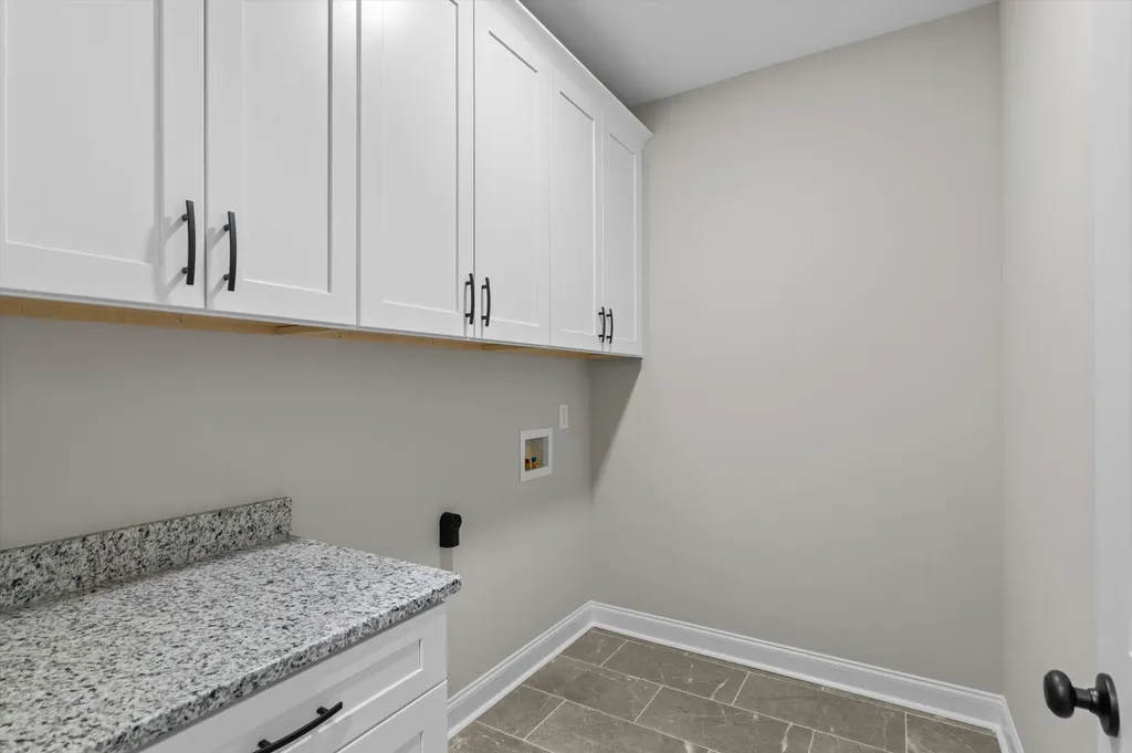 616 River Oaks Lane Evans GA 30809