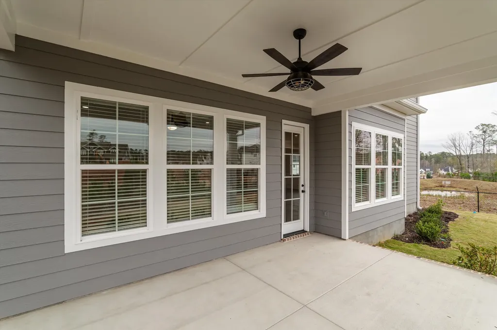 616 River Oaks Lane Evans GA 30809