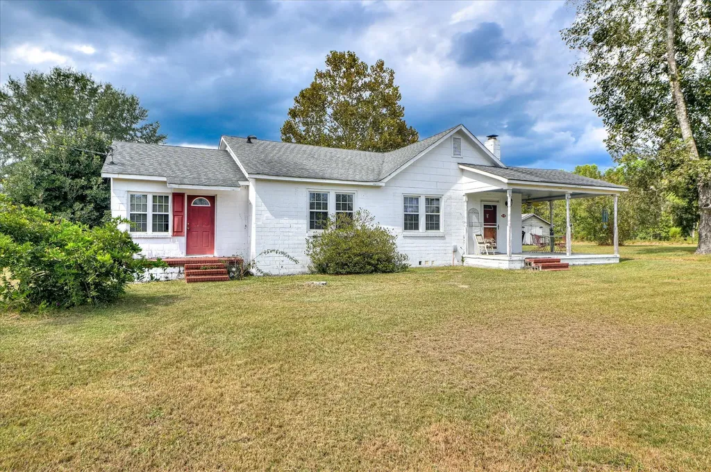2135 Fort Creek Road SE Road Dearing GA 30808