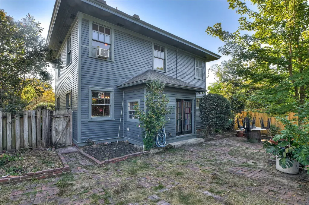 1327 Hickman Road Augusta GA 30904