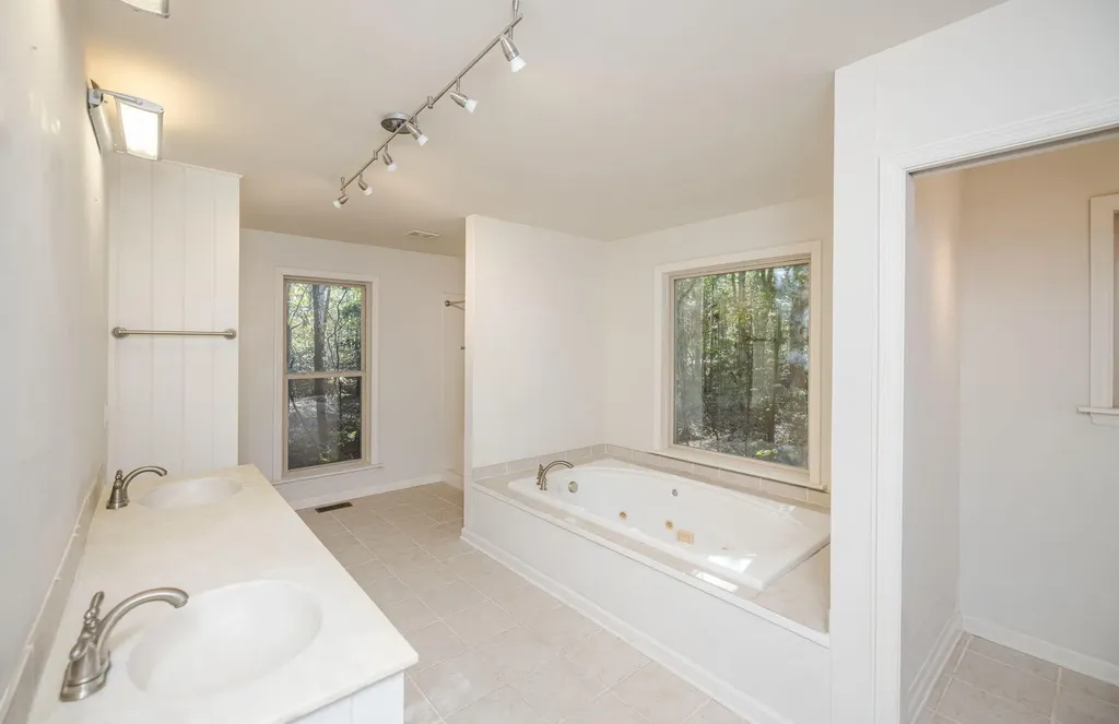 6768 Cobbham Road Appling GA 30802