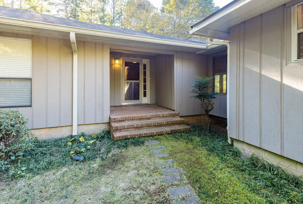 6768 Cobbham Road Appling GA 30802