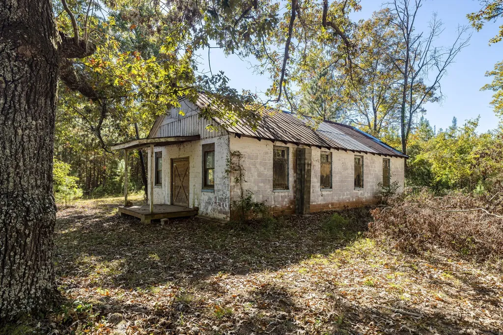 6768 Cobbham Road Appling GA 30802
