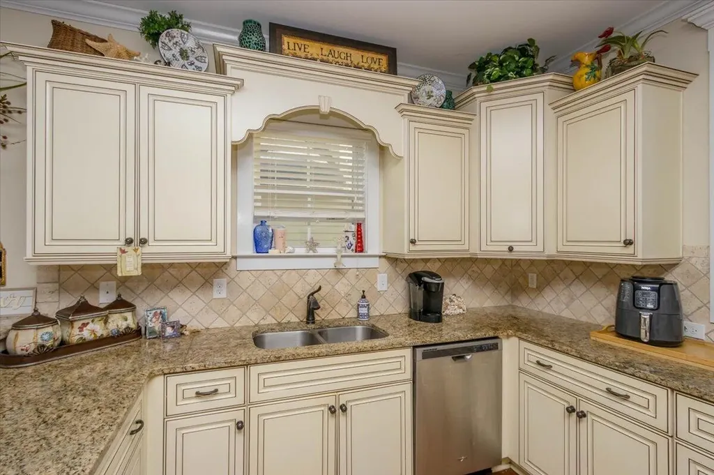 1005 Mitchell Lane Evans GA 30809