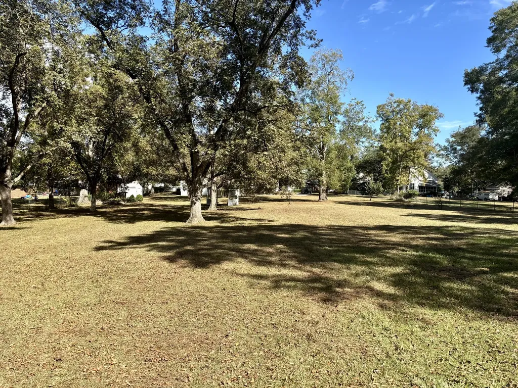 123 Lee Street Thomson GA 30824