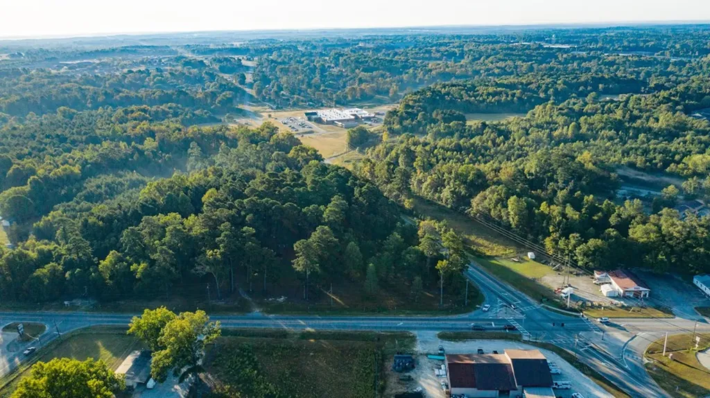 696 Cobbham Road Thomson GA 30824