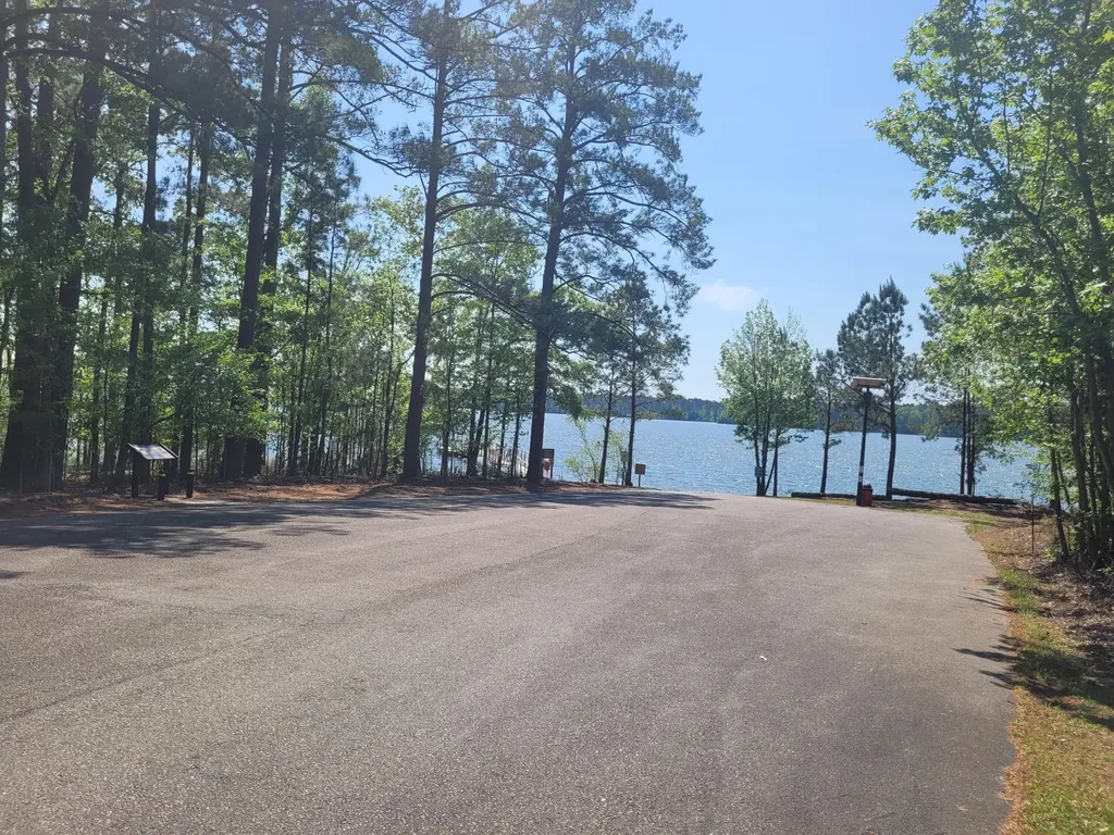 1210 Edge Lane Tignall GA 30668