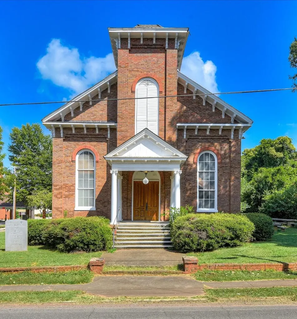 205 E Liberty Street Washington GA 30673