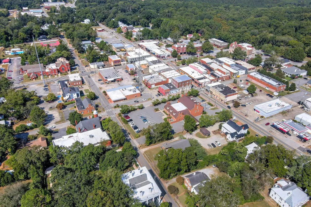 205 E Liberty Street Washington GA 30673