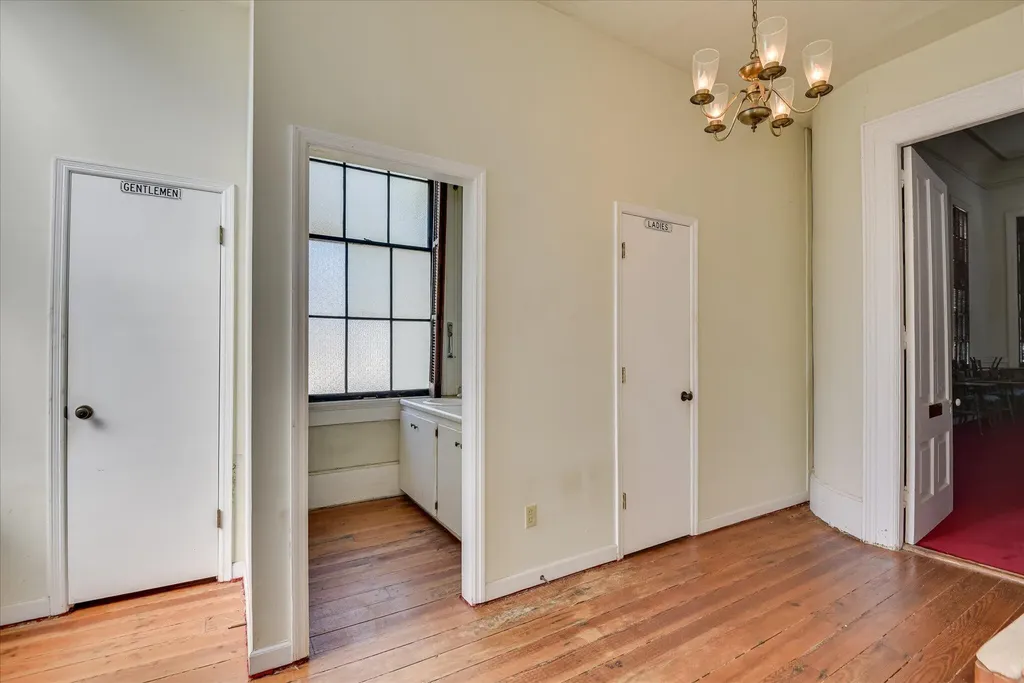 205 E Liberty Street Washington GA 30673