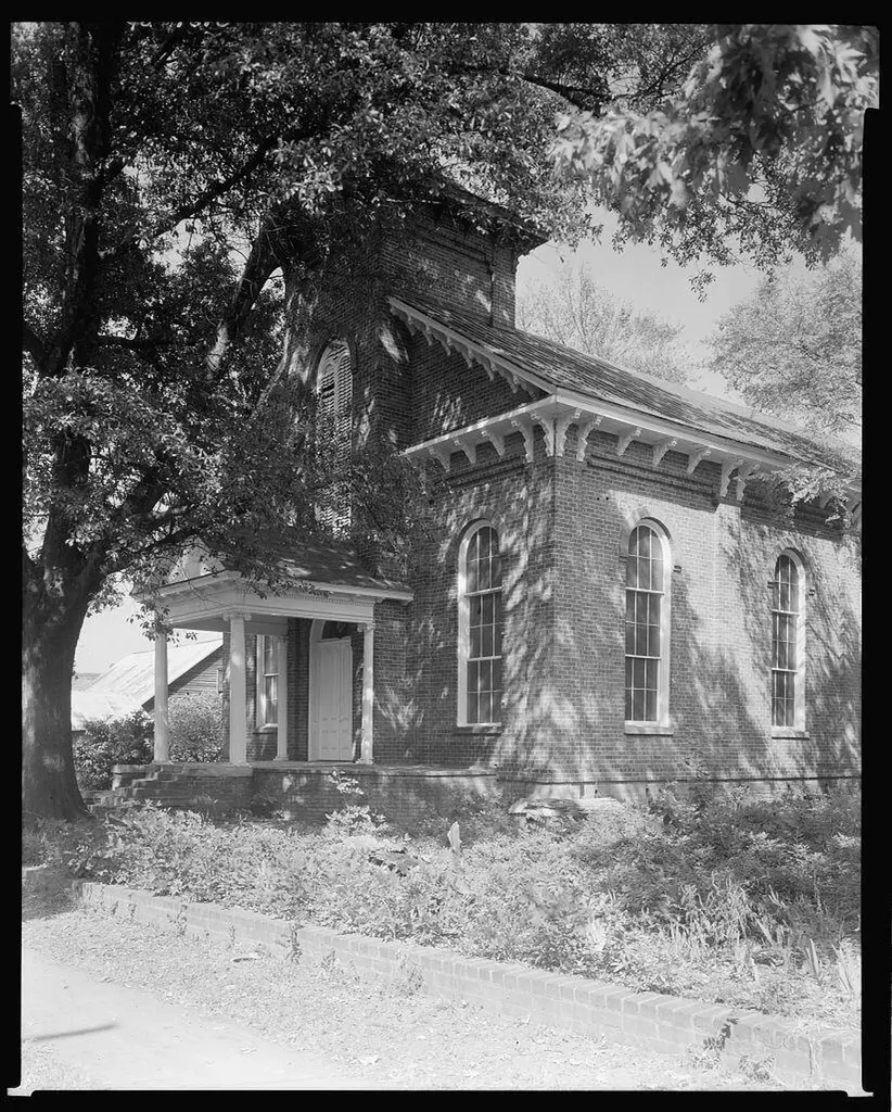 205 E Liberty Street Washington GA 30673