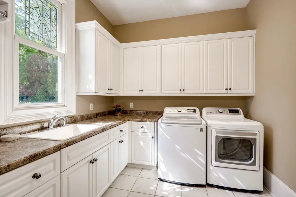 608 Emerald Crossing Evans GA 30809