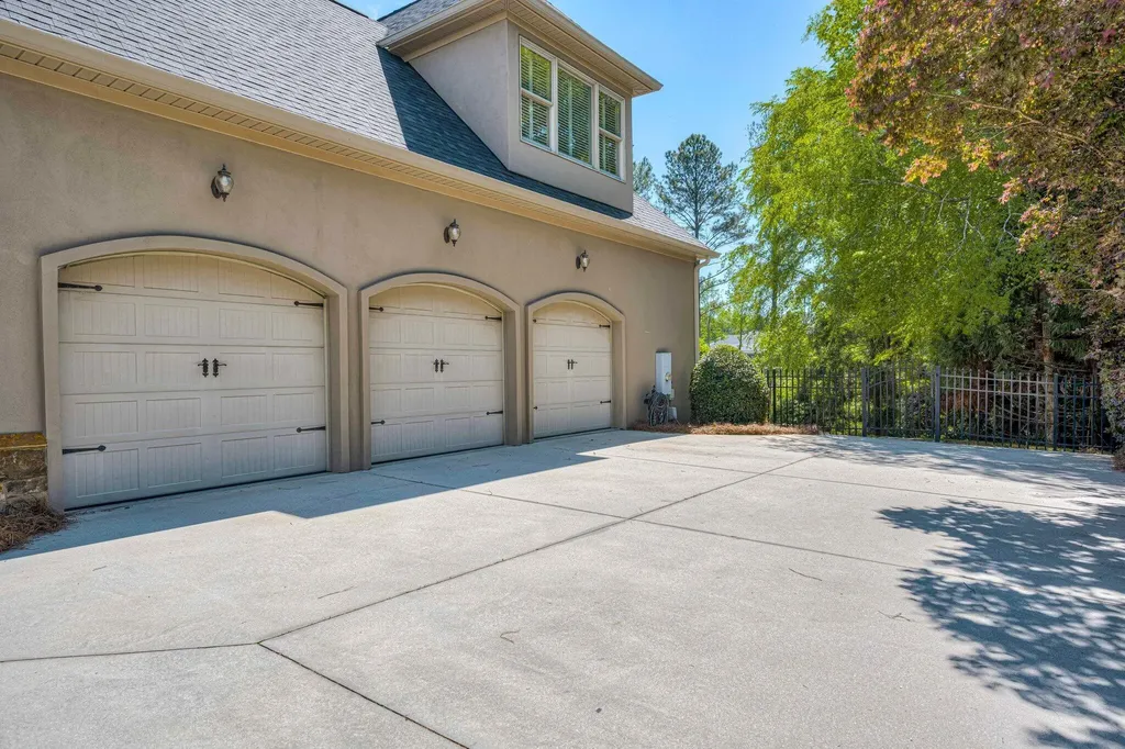 608 Emerald Crossing Evans GA 30809