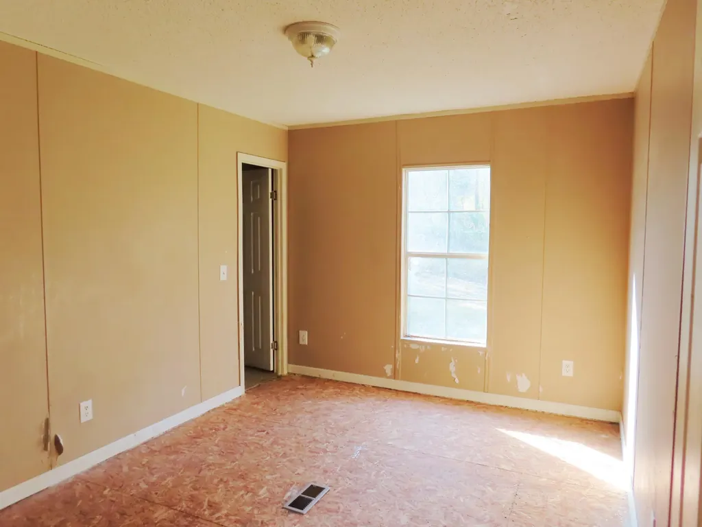 2748 Pine Forest Drive Dearing GA 30808