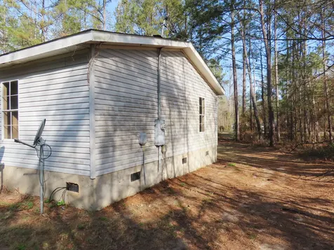 2748 Pine Forest Drive Dearing GA 30808
