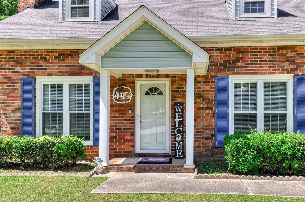 199 Ashley Circle Martinez GA 30907