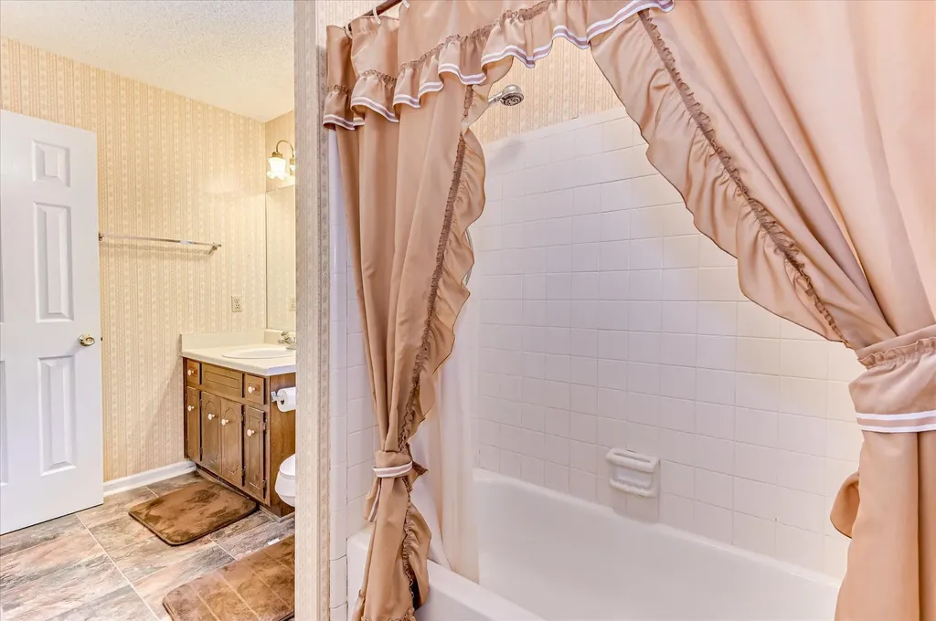199 Ashley Circle Martinez GA 30907