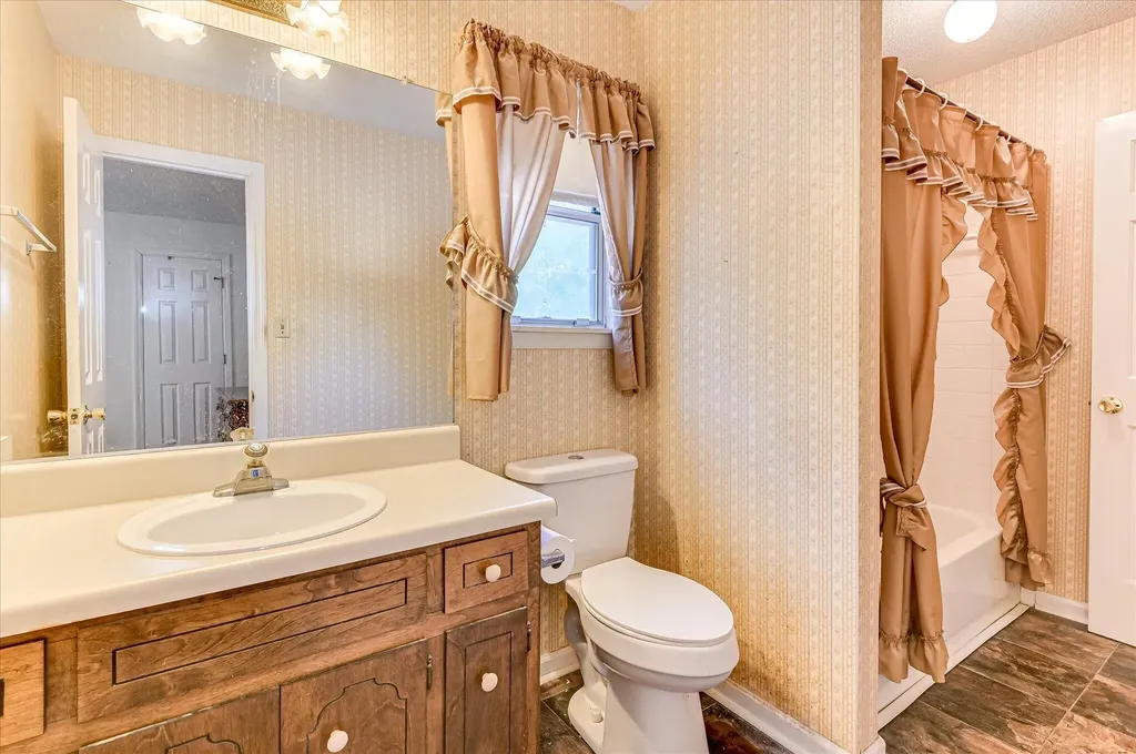 199 Ashley Circle Martinez GA 30907