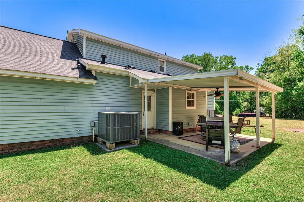 199 Ashley Circle Martinez GA 30907