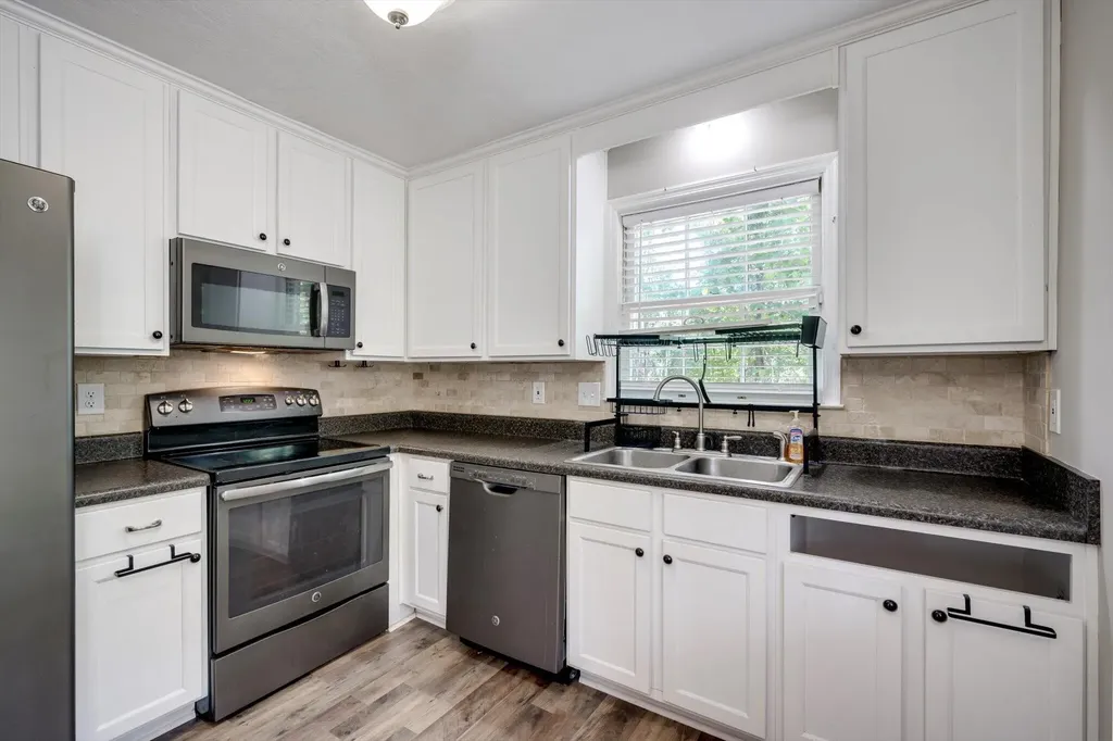 4083 Amherst Way Martinez GA 30907