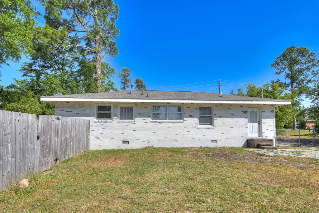 3924 Casa Rosa Avenue Martinez GA 30907