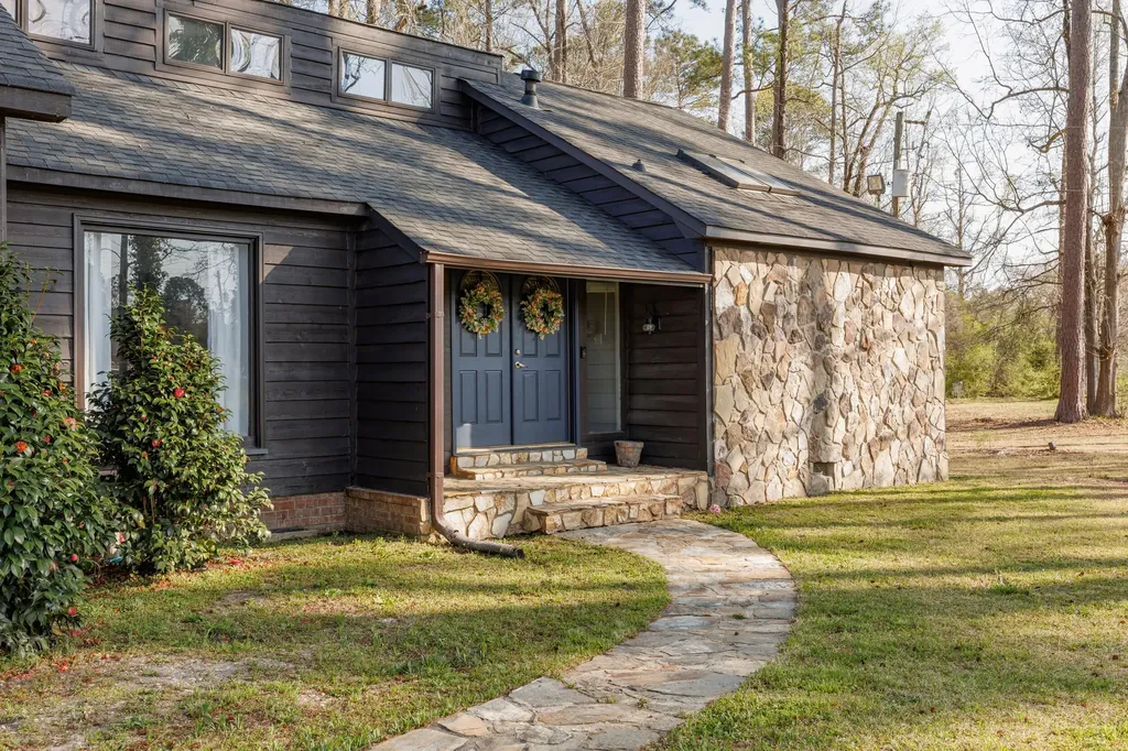 4002 Burning Tree Lane Augusta GA 30906