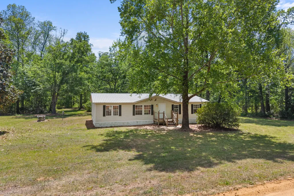 3347 Dickey Road Millen GA 30442