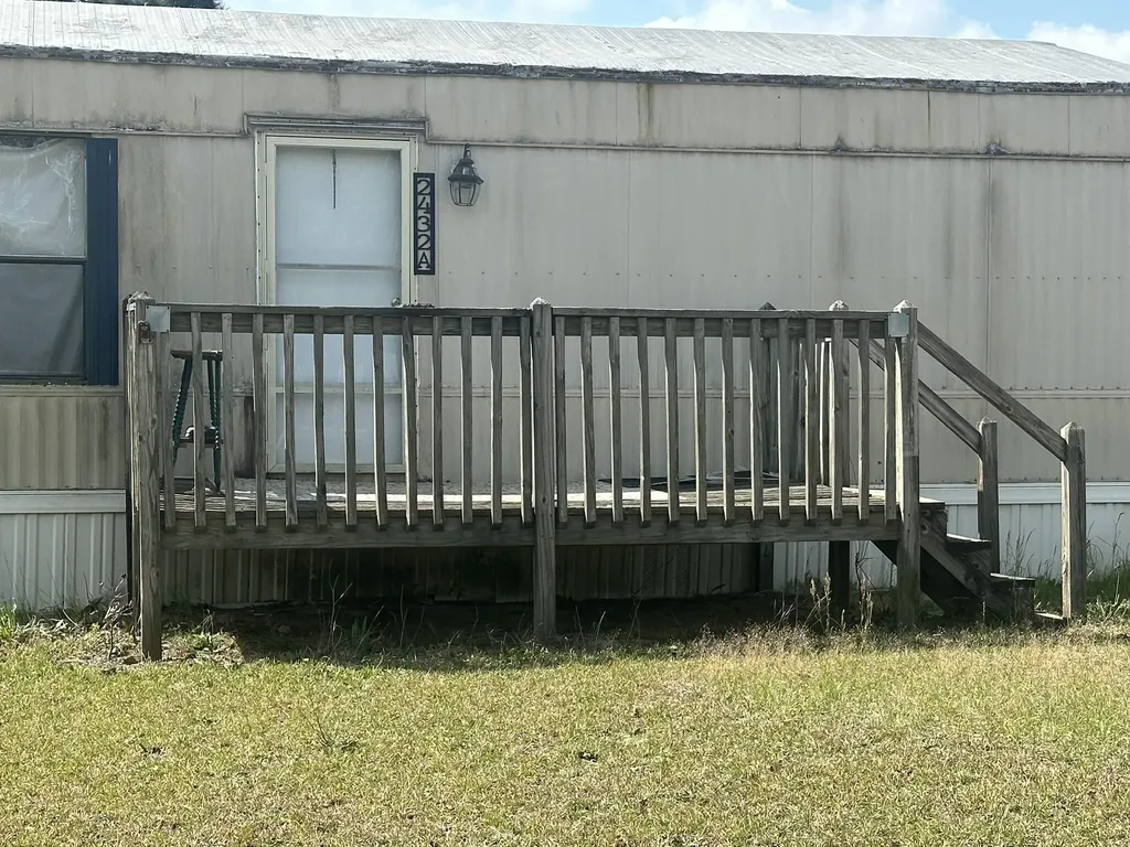 2432-A Tobacco Road Hephzibah GA 30815