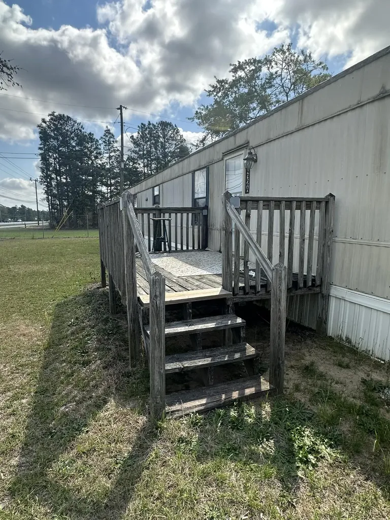 2432-A Tobacco Road Hephzibah GA 30815